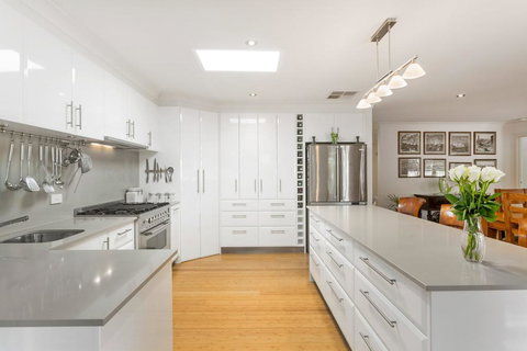 KARINYA - MORNINGTON - Hotel Accommodation 1