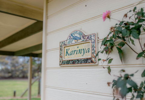 Karinya Cottage - Pet Friendly Country Retreat - Hotel Accommodation 3
