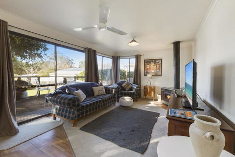 Katisha Cottage - Pet Friendly And Close To Town - Hotel Accommodation 0
