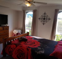 Kings Cottage - Hotel Accommodation