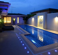 Kraimorie Large family beach house with pool superb water views pool and games room - Hotel Accommodation