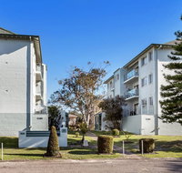 Krait Court Unit 12/6 Krait Close - Hotel Accommodation