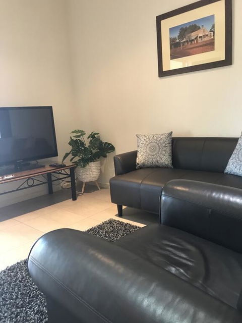 KUARLU@ONSLOW ACCOMMODATION - Hotel Accommodation 2