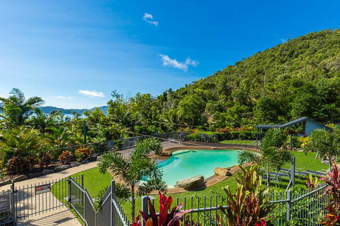 Lagoon 201 - Hotel Accommodation 1