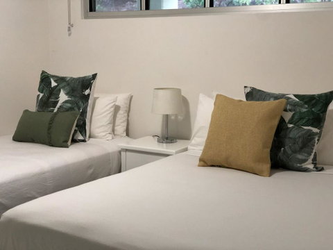 Lagoon 202 - Hotel Accommodation 2