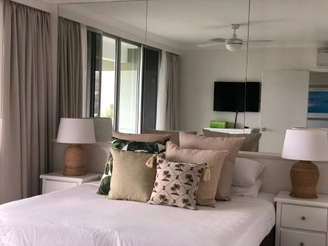 Lagoon 202 - Hotel Accommodation 3