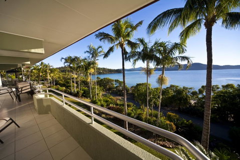 Lagoon 206 - Hotel Accommodation 0