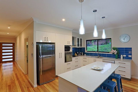 Laguna Views - Airlie Beach - Hotel Accommodation 3