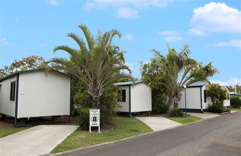Lazy Acres Caravan Park - Hotel Accommodation 1