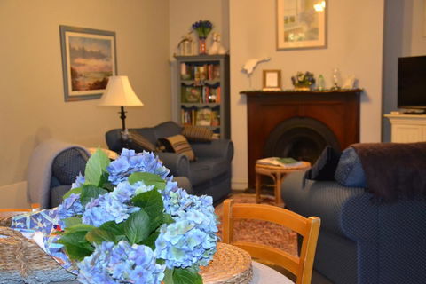 Lemonade Creek Cottages - Hotel Accommodation 2