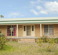 Life of Riley and Darcey - ideal for pets - Hotel Accommodation