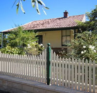 Lilac Cottage - Hotel Accommodation
