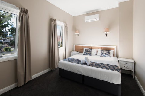 Lily Sands Inn - Hotel Accommodation 1