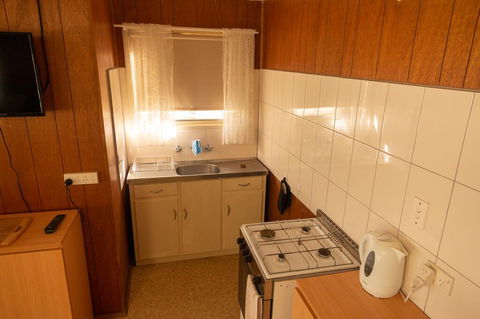 Limestone Cottage - Hotel Accommodation 3