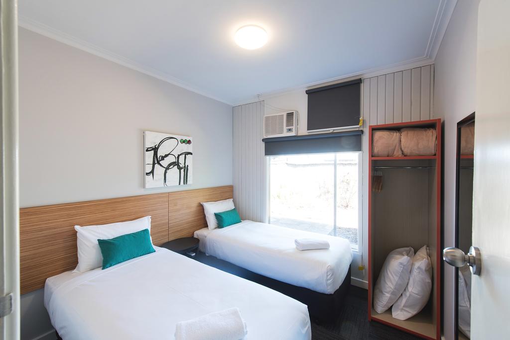 Seaton SA Hotel Accommodation