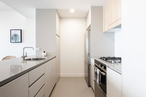 Luxury Beachfront Apartment In Newcastle - Hotel Accommodation 1