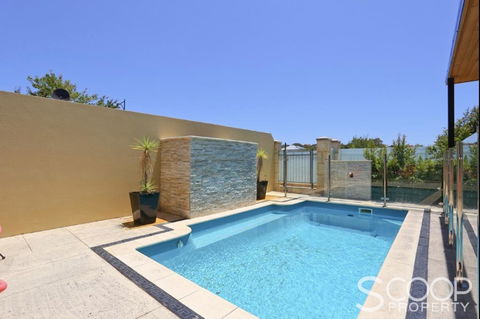 LUXURY VILLA W POOL & SPAS - Hotel Accommodation 2