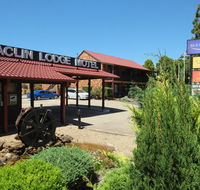 Maclin Lodge Motel - Hotel Accommodation