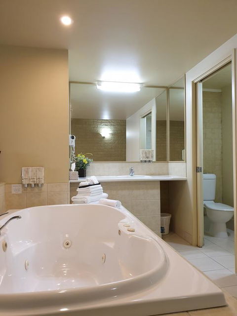 Madison Spa Motel - Adults Only - Hotel Accommodation 1