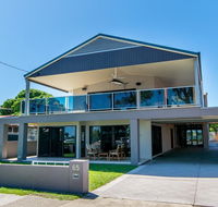 Magical holiday home - Welsby Pde Bongaree - Hotel Accommodation