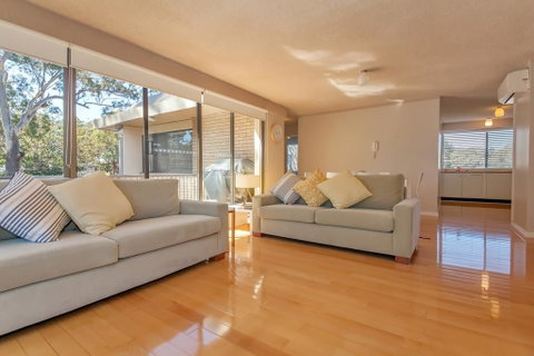 Magnus Gardens, Unit 15/7 Magnus Street - Hotel Accommodation 1