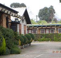 Mahogany Park - Hotel Accommodation