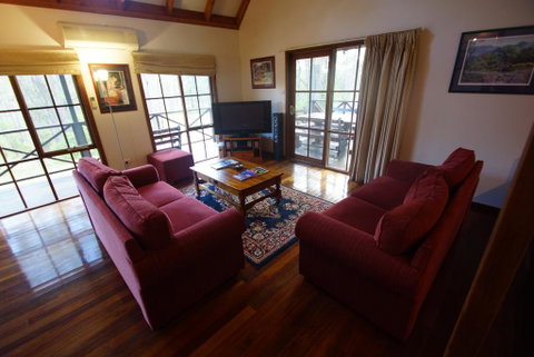 Manzanilla Ridge - Hotel Accommodation 2