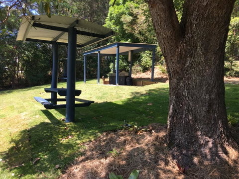 Mapleton Cabins & Caravan Park - Hotel Accommodation 1
