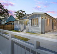 Margaret's Hamptons Cottage - Hotel Accommodation