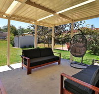 Maria's Beach House - Pet Friendly - Hotel Accommodation