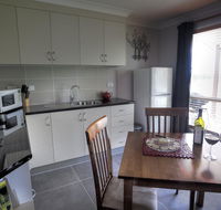 Maric Park Cottages - Hotel Accommodation