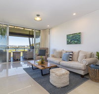 Maroochy River Inlet Views at Sebel Twin Waters Free Wifi  Parking 2 Cars - Hotel Accommodation