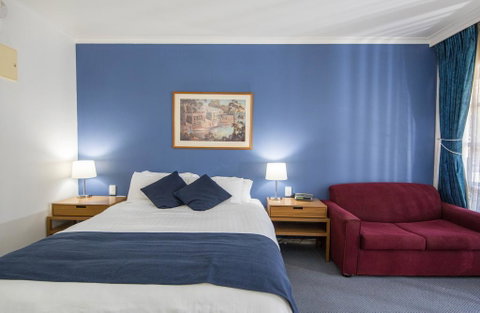 MAS Country Riverboat Lodge Motor Inn - Hotel Accommodation 2