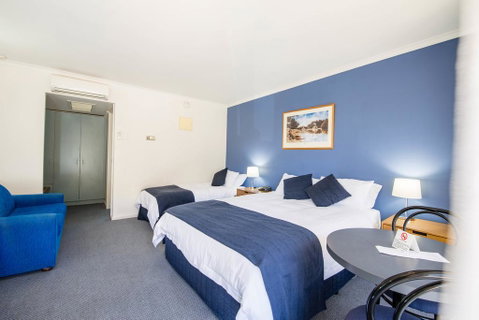 MAS Country Riverboat Lodge Motor Inn - Hotel Accommodation 3