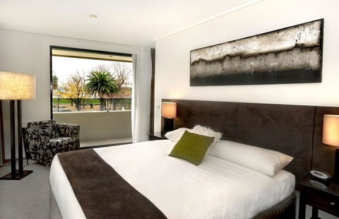May Park Executive Apartments - Hotel Accommodation 3