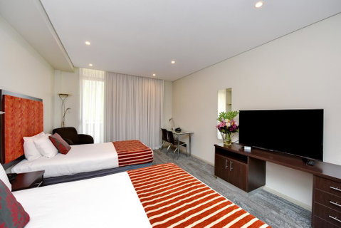 Mercure Centro Port Macquarie - Hotel Accommodation 1