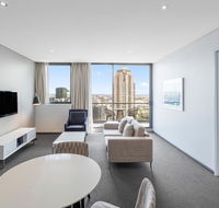 Meriton Suites Campbell Street - Hotel Accommodation