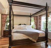 Merrow Cottages - Gatehouse - Hotel Accommodation