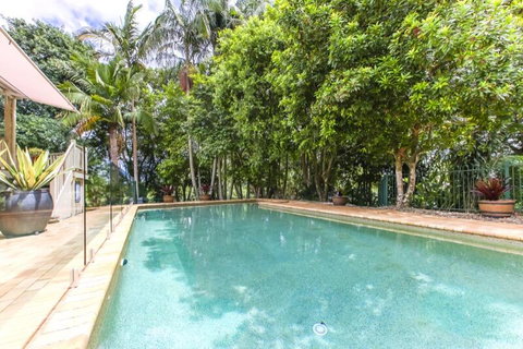 Mill Hill Cottage - Hotel Accommodation 1