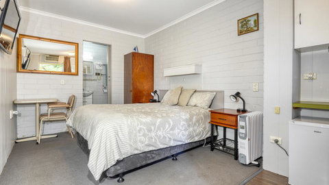 Millers Cottage Motel - Hotel Accommodation 3