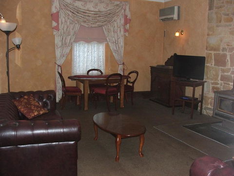 Mintaro Hideaway - Hotel Accommodation 1