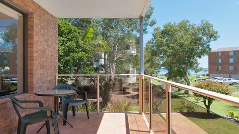 Mistral Close, Misthaven, 01, 12 - Hotel Accommodation 0