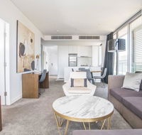 Modern home for 4 Silkari Suite Chatswood - Hotel Accommodation