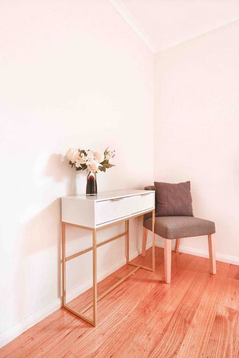 Mont Albert 2 Bedrooms Morden House - Hotel Accommodation 3