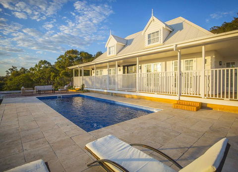 Montana - Hotel Accommodation 0