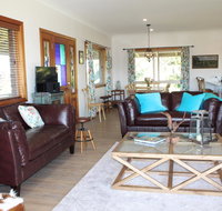 Montville House on the Hill - Hotel Accommodation