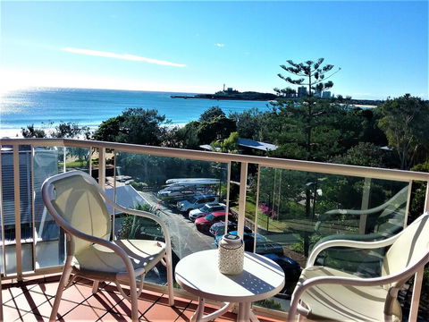 Mooloolaba Beachfront Apartment - Hotel Accommodation 1