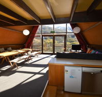 Moonbah Ski Lodge - Hotel Accommodation