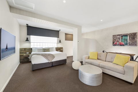 Moonlight Bay Apartments - Hotel Accommodation 1