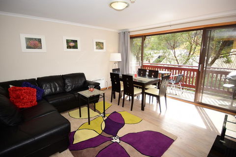 Mowamba D1 - Hotel Accommodation 3
